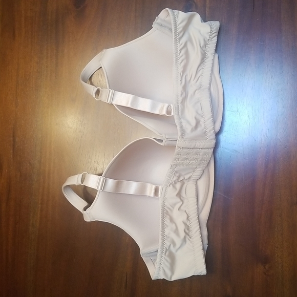 Comfort Choice Padded Underwire Bra 48B - Picture 2 of 4